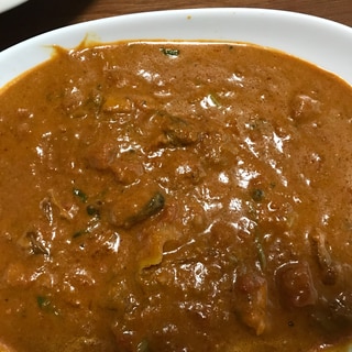 キャベツの外葉とひき肉のカレー